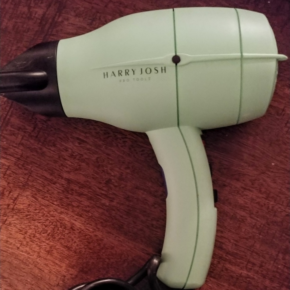 Harry Josh Pro Hair Dryer